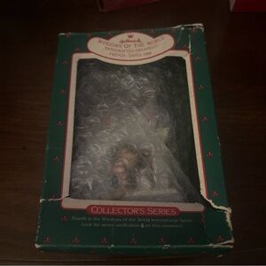 Hallmark WINDOWS OF THE WORLD FRENCH Keepsake Ornament 1988